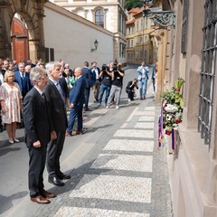 Uctění památky předsedy protektorátní vlády Aloise Eliáše, u pamětní desky na Kolovratském paláci, 19.6.2024, foto: Tomáš Fongus